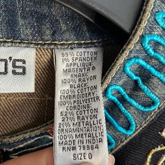 Chico Women Embroidered Embellished Denim Vest Size 0 - Picture 10 of 10